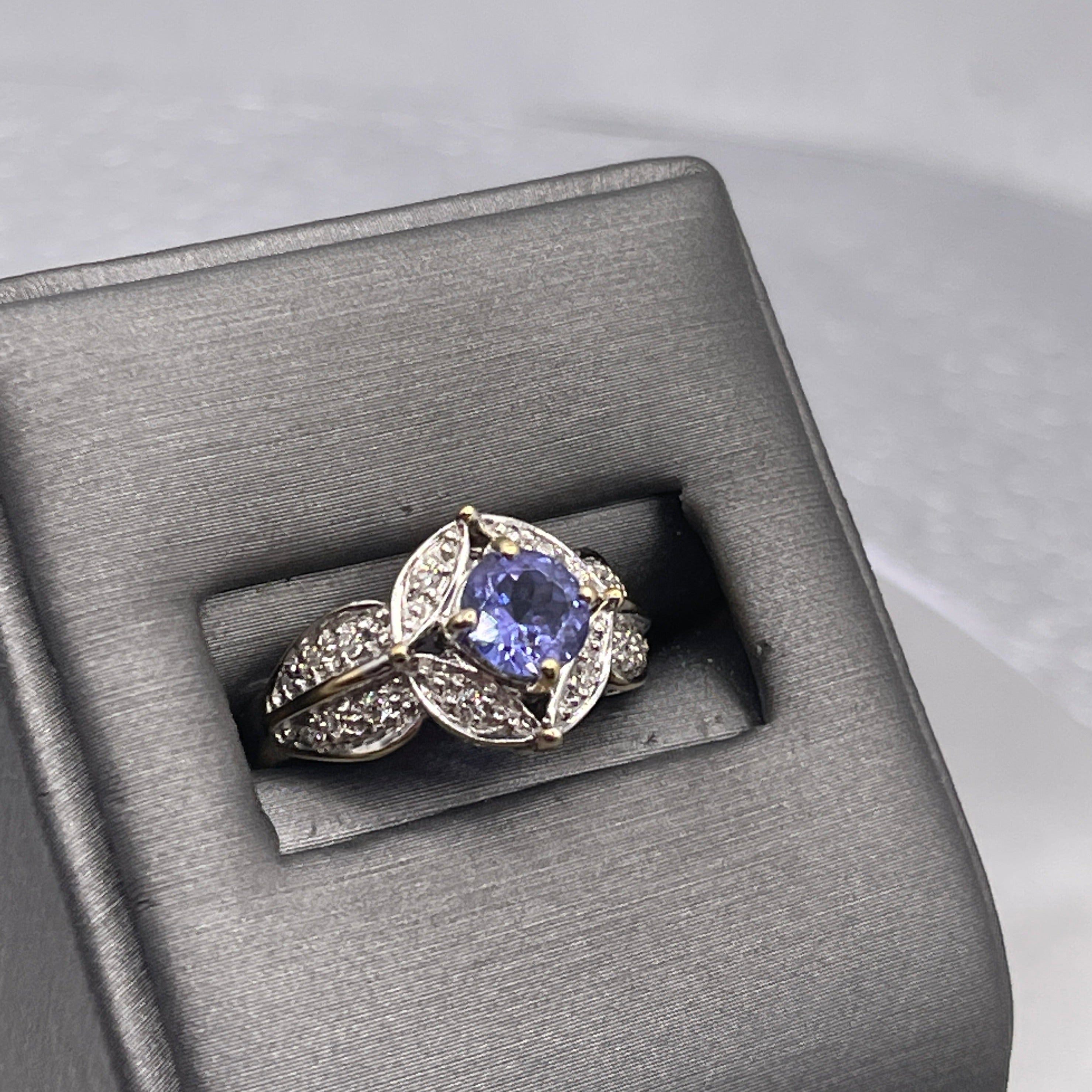 Vintage Tanzanite Ring Engagement Ring, Pear Cut Gems, Art Deco Moissanite  Wedding Band, 3 Stone Unique Women Bridal Promise Ring, Rose Gold - Yahoo  Shopping